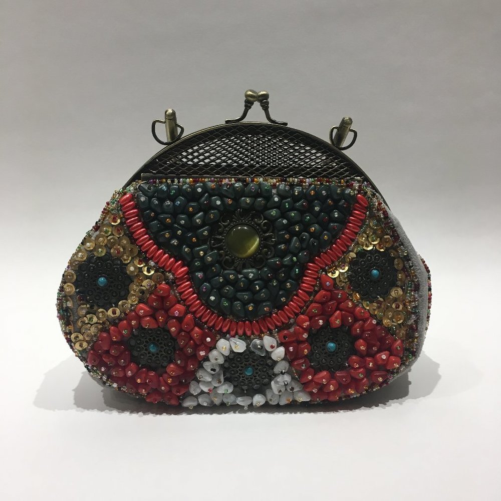 MULTICOLOR BEADED SHELL BAG BRASS HANDLE